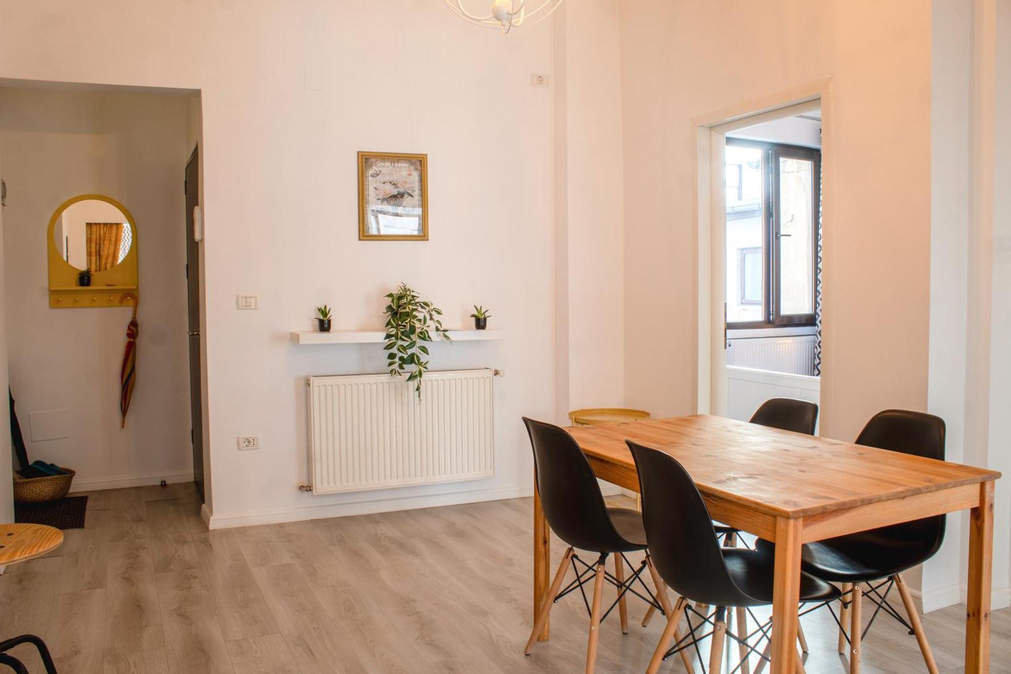 בוקרשט Domus Old Town Retreat Cozy & Central מראה חיצוני תמונה