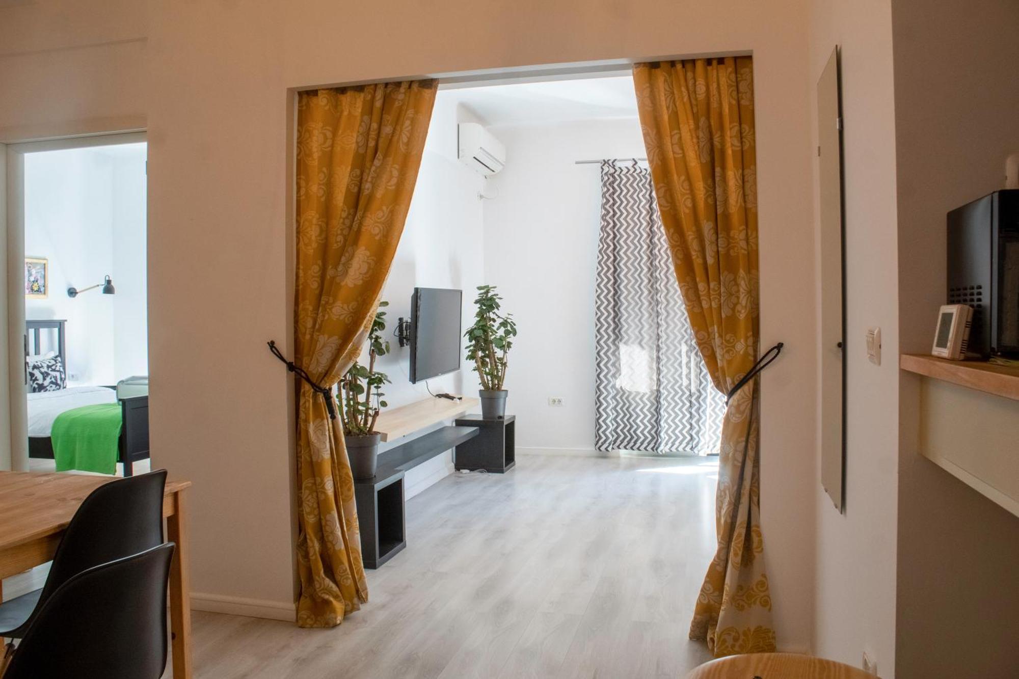 בוקרשט Domus Old Town Retreat Cozy & Central מראה חיצוני תמונה