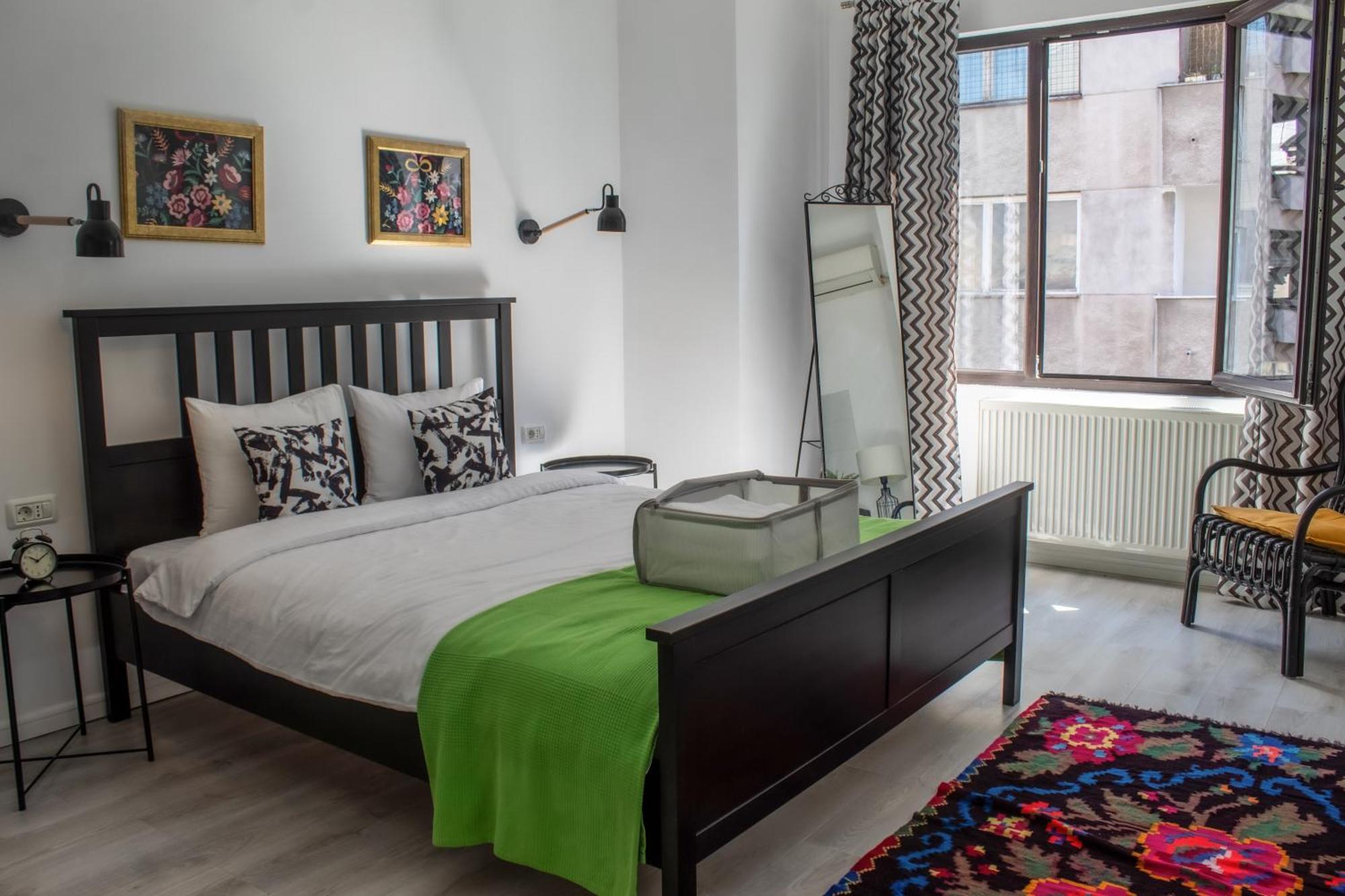 בוקרשט Domus Old Town Retreat Cozy & Central מראה חיצוני תמונה