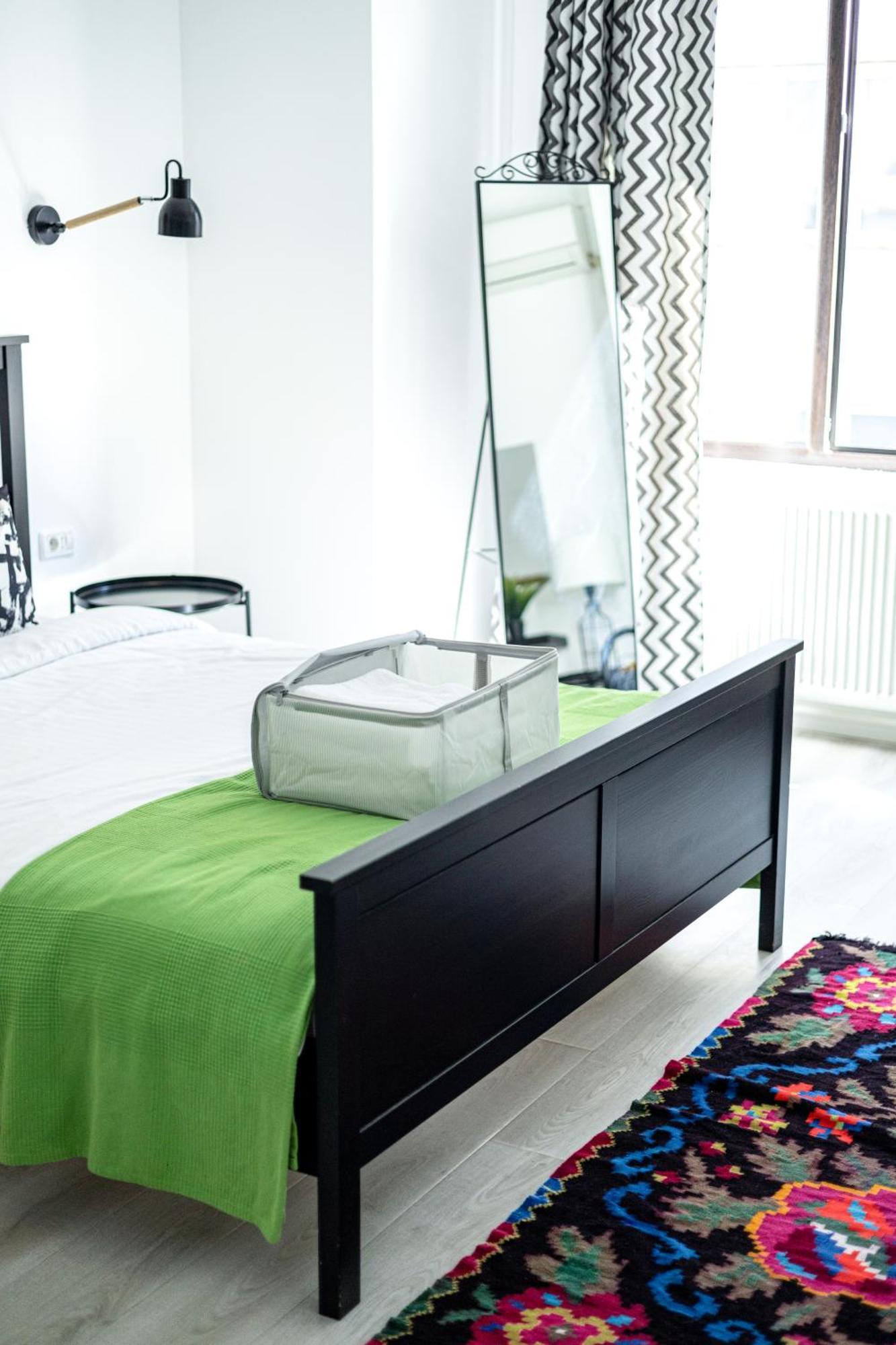 בוקרשט Domus Old Town Retreat Cozy & Central מראה חיצוני תמונה